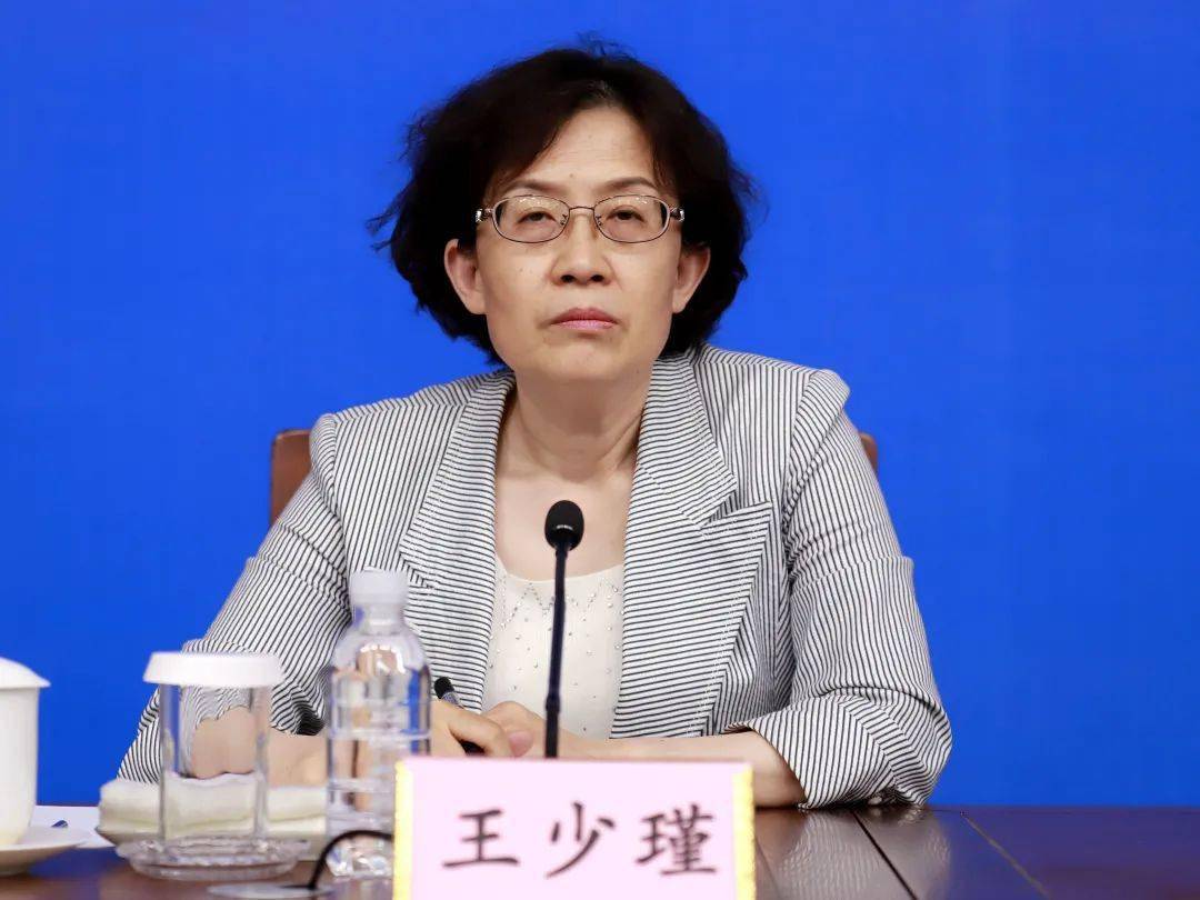 新澳门状元红正版,快速实施解答研究_OLM93.608专业版