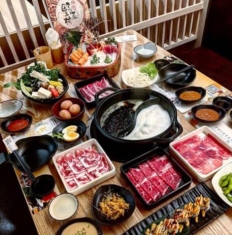 科技重塑美食体验,最新火锅模式引领未来火锅新纪元