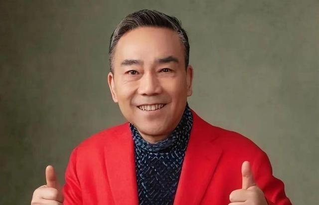 冯巩最新相声,冯巩最新相声的多元解读与个人立场