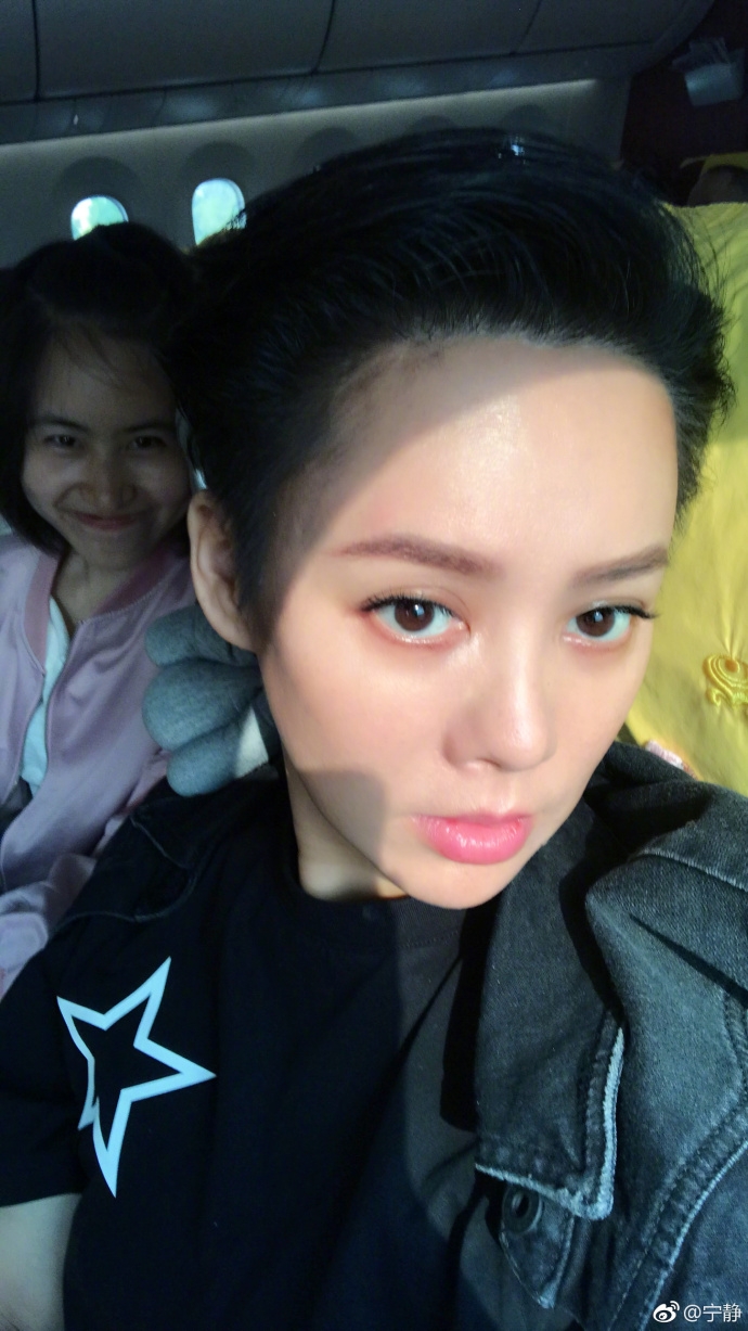 宁静最新短发造型,时尚潮流与个人风格的完美融合