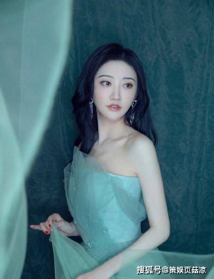 绝色中出最新,深度探讨一种文化现象