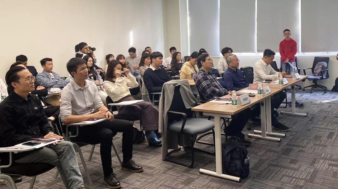 最新灯光技术引领未来照明革命，塑造明日之光新纪元