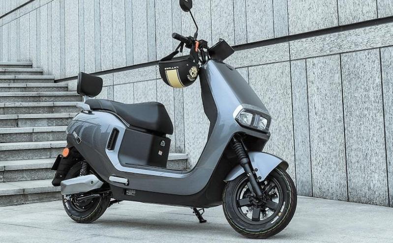 雅迪最新技术革新与市场动态深度探讨