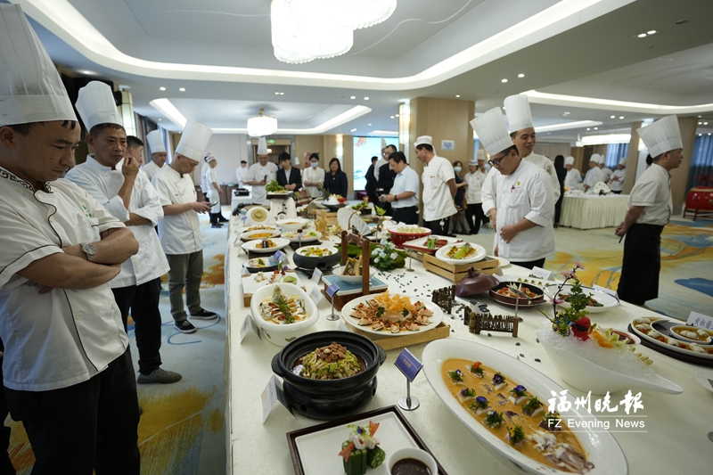 2024最新菜肴，引领未来餐饮潮流的革新美食
