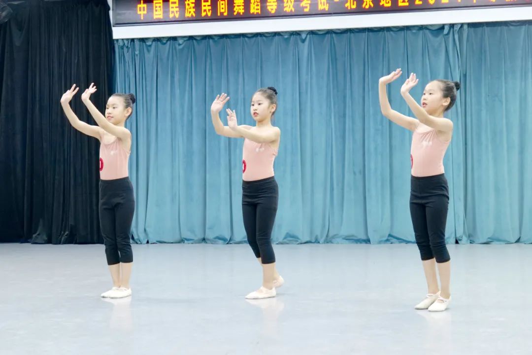 2024最新舞蹈考级教材大鼓小鼓,2024最新舞蹈考级教材大鼓小鼓，引领舞蹈教育新潮流