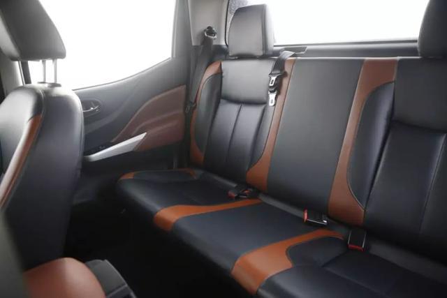 纳瓦拉柴油版最新信息,纳瓦拉柴油版最新信息,小巷中的隐藏宝藏探秘