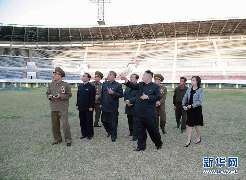 李雪主2024最新近照,自然美景中的心灵之旅揭秘