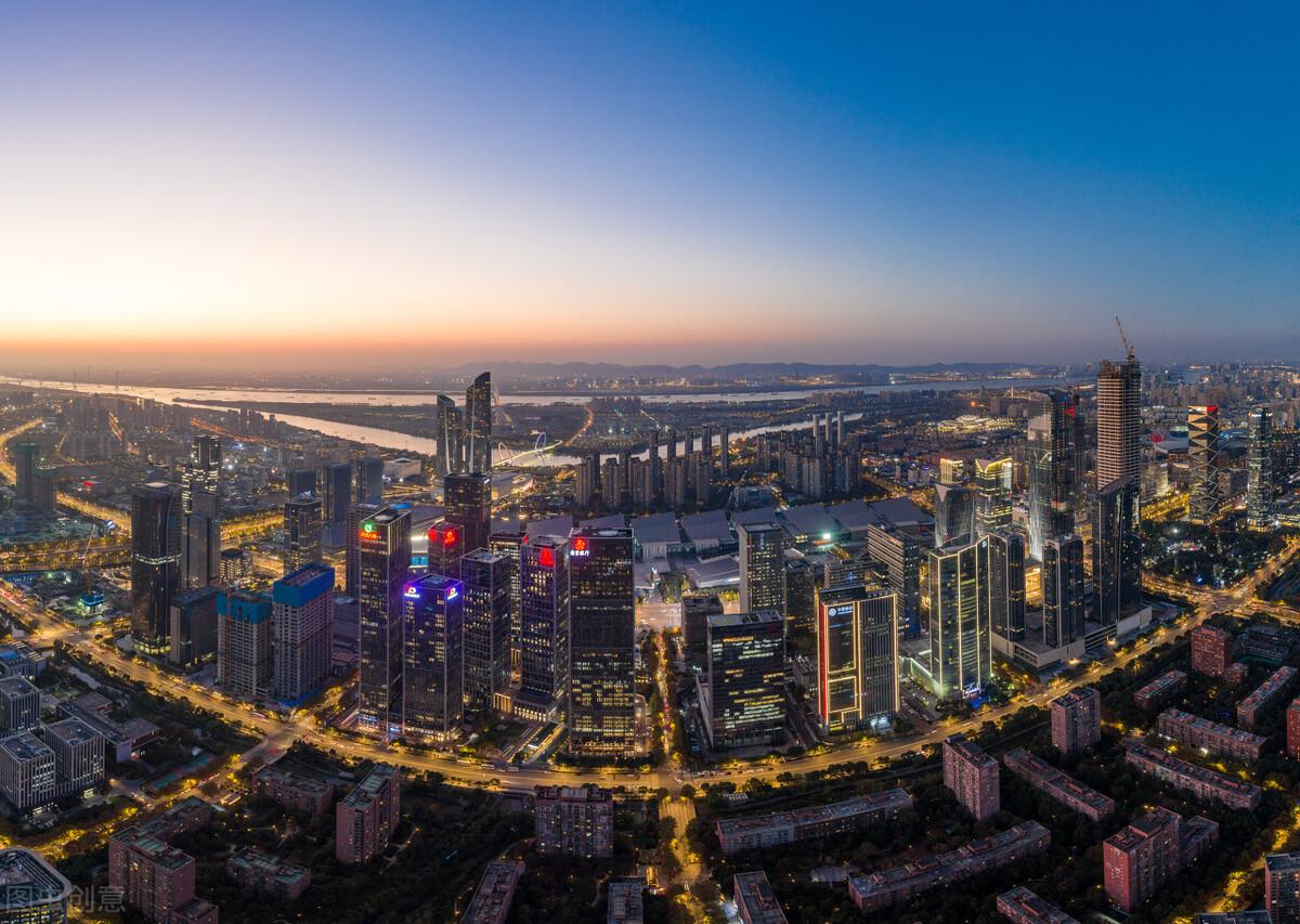 武汉楼市最新消息今天,武汉楼市最新消息今天,变化中的城市,成长中的我们