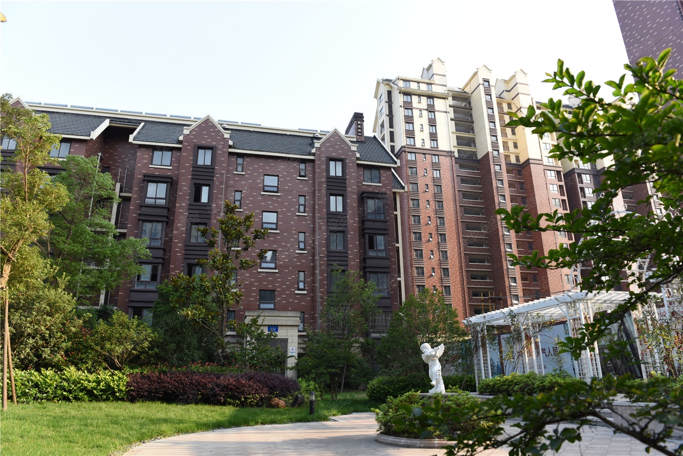 红豆清华苑最新消息,红豆清华苑最新消息，巷弄深处的美食秘境