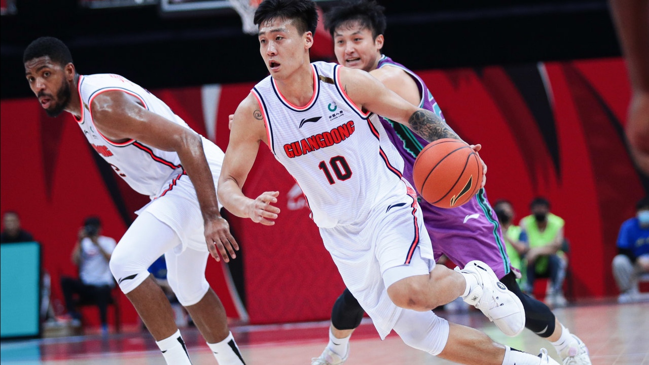 广东男篮最新消息直播,广东男篮最新消息直播,赛场动态与球迷期待