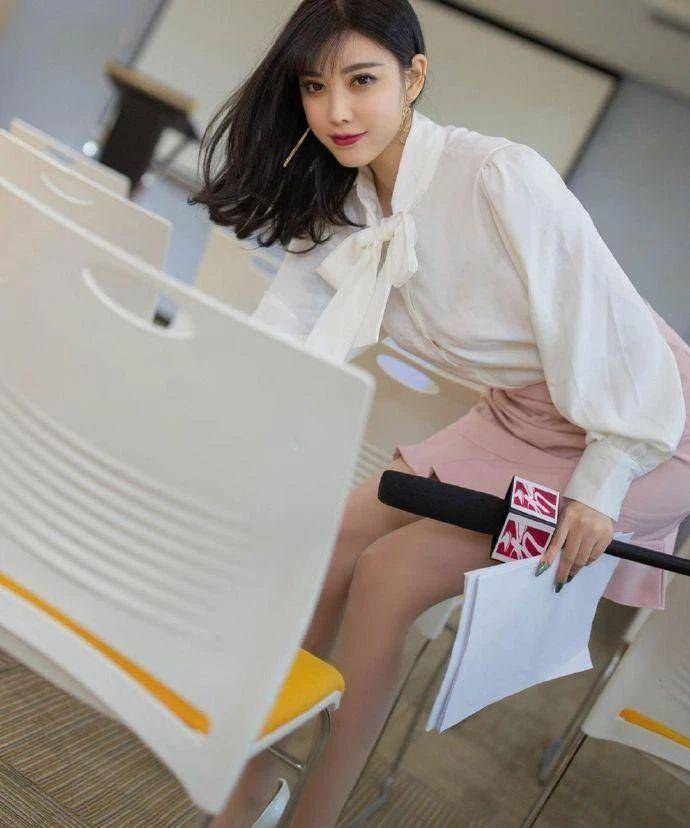 极品丝袜最新章节目录及观点论述解析