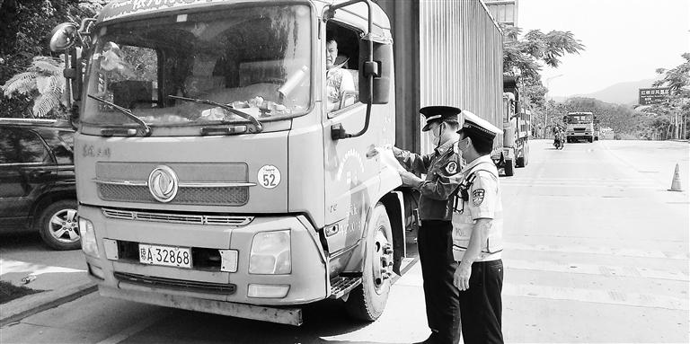 最新超限超载新闻报道,最新超限超载新闻报道,小巷深处的隐藏美食瑰宝
