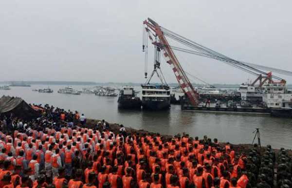 长江撞船最新消息,长江撞船最新消息,智能航海护航系统引领科技新纪元