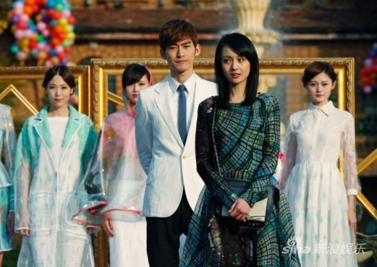 郑爽张翰电视剧最新,郑爽张翰电视剧最新，变化中的星光，自信与成就感的源泉