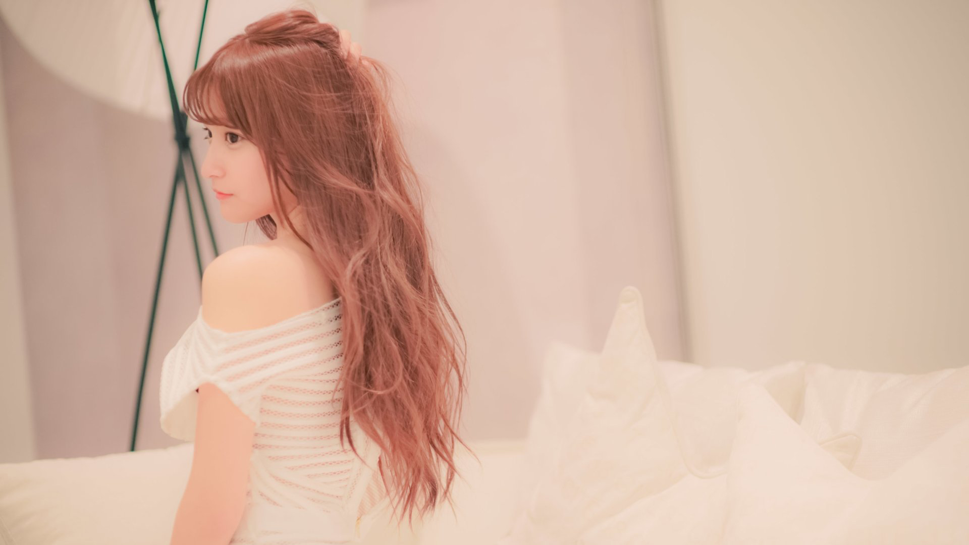 2024年新澳门全年免费资料大全,策略调整改进_桌面款14.670