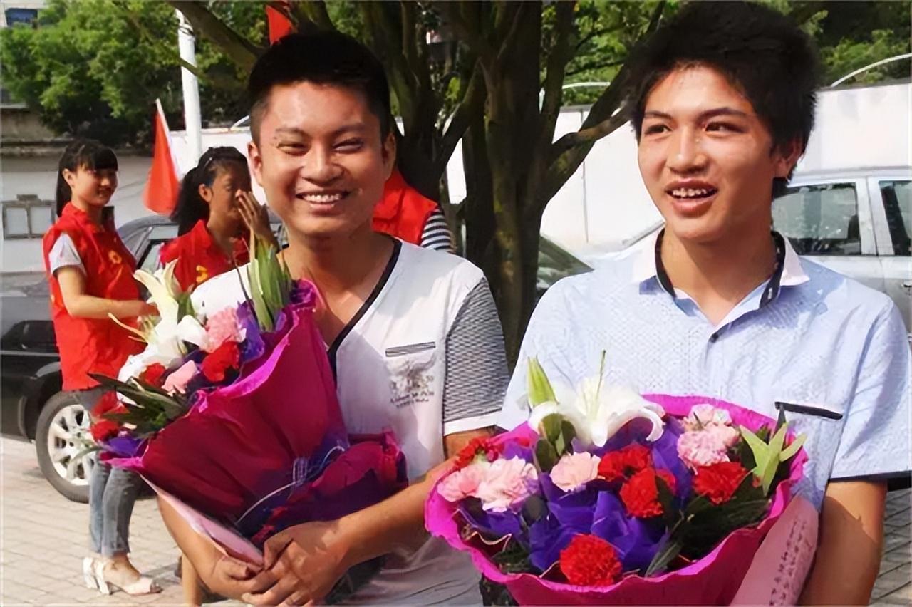 澳门一码一码100准确,清华博士全面解答_获取版96.408