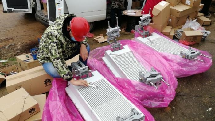 华为最新行动，智能生活的温馨引领者