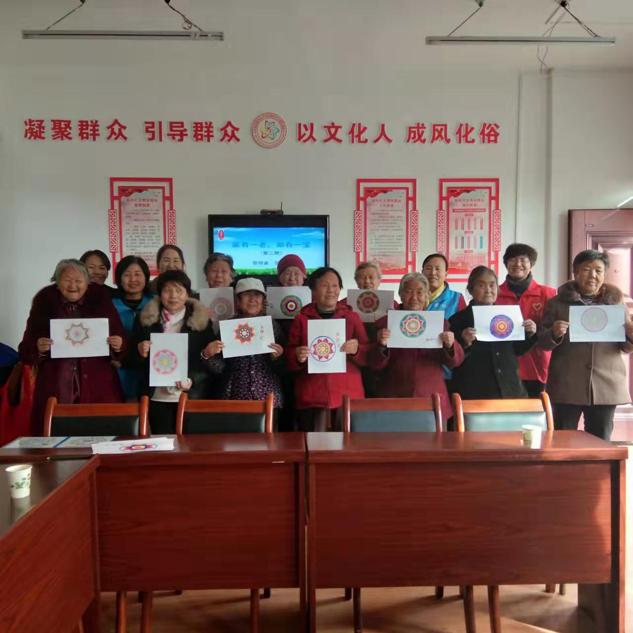 最新华街道，城市新名片，活力四溢的繁华地带