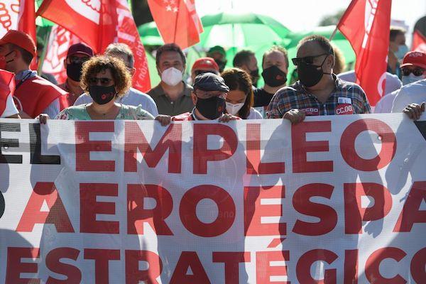 最新疫情英国,最新疫情下的英国，小巷深处的独特风情与隐藏瑰宝