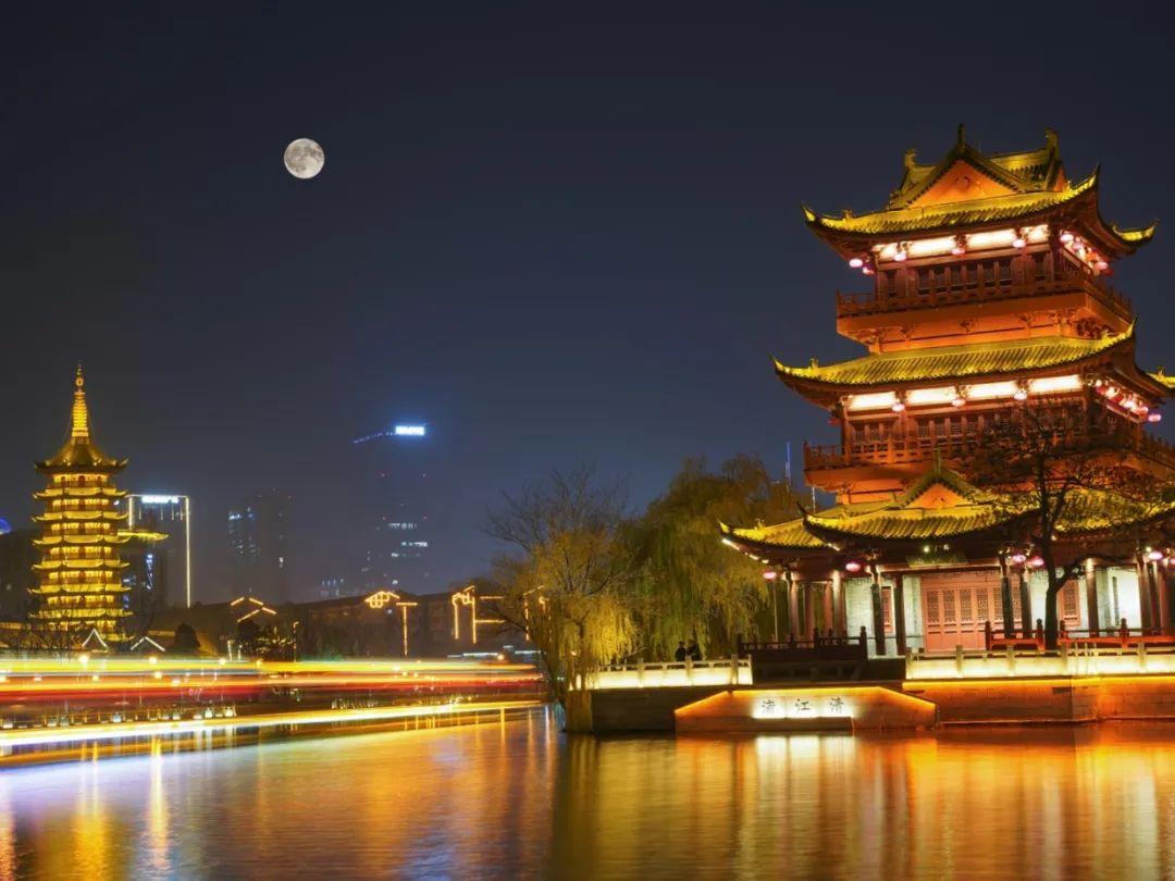 连镇最新探索之旅，追寻自然美景，寻觅内心平和