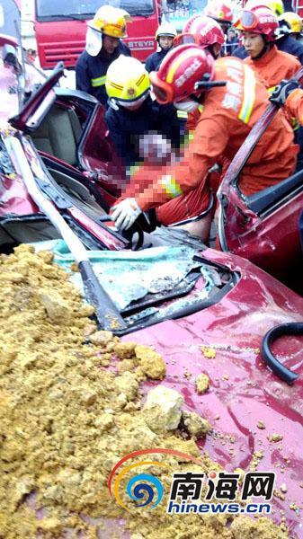 海口车祸最新消息