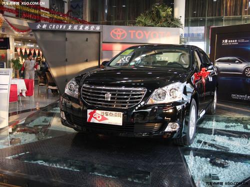 最新皇冠表,自然美景探险之旅的时尚指南