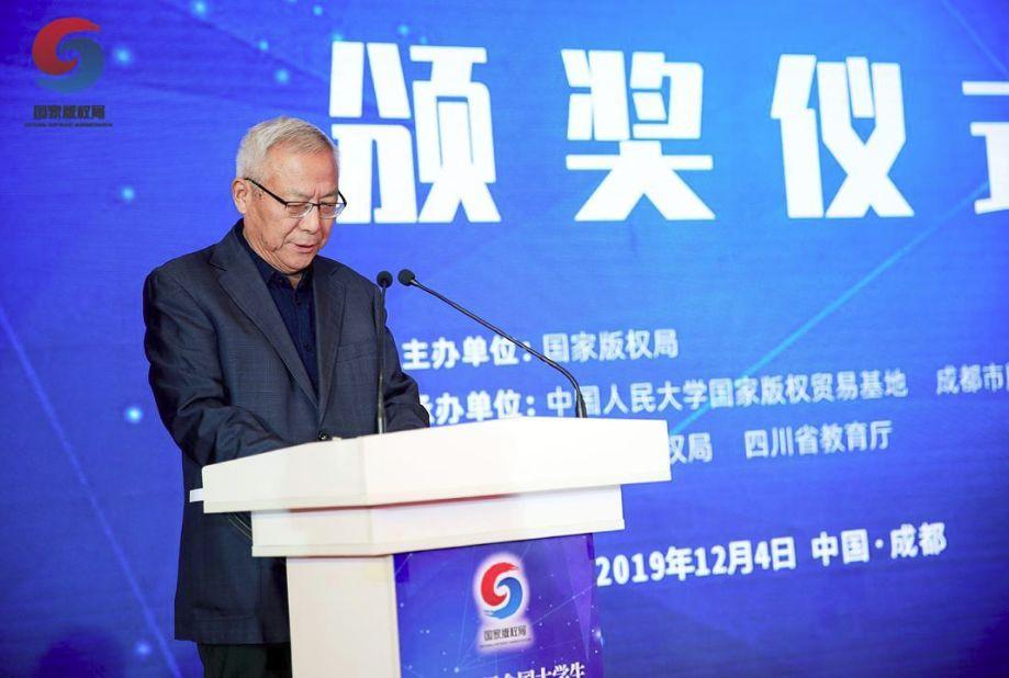 澳门天天彩期期精准,决策支持方案_时尚版28.418