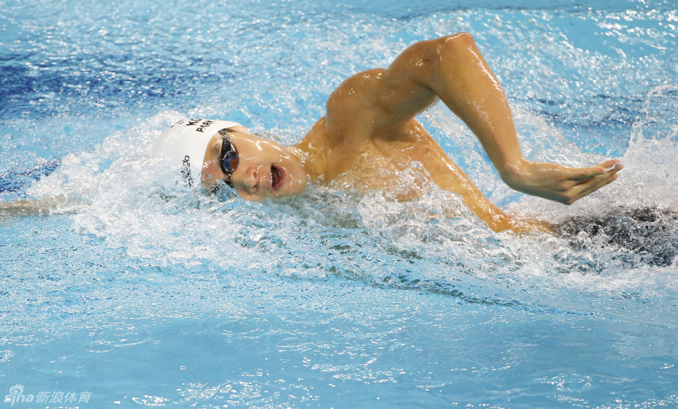 香港今晚开特马+开奖结果66期,动态解读分析_旅行版40.272