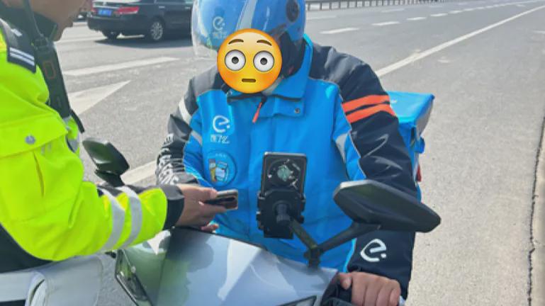 时代变迁下的头盔地位及其最新影响与新闻