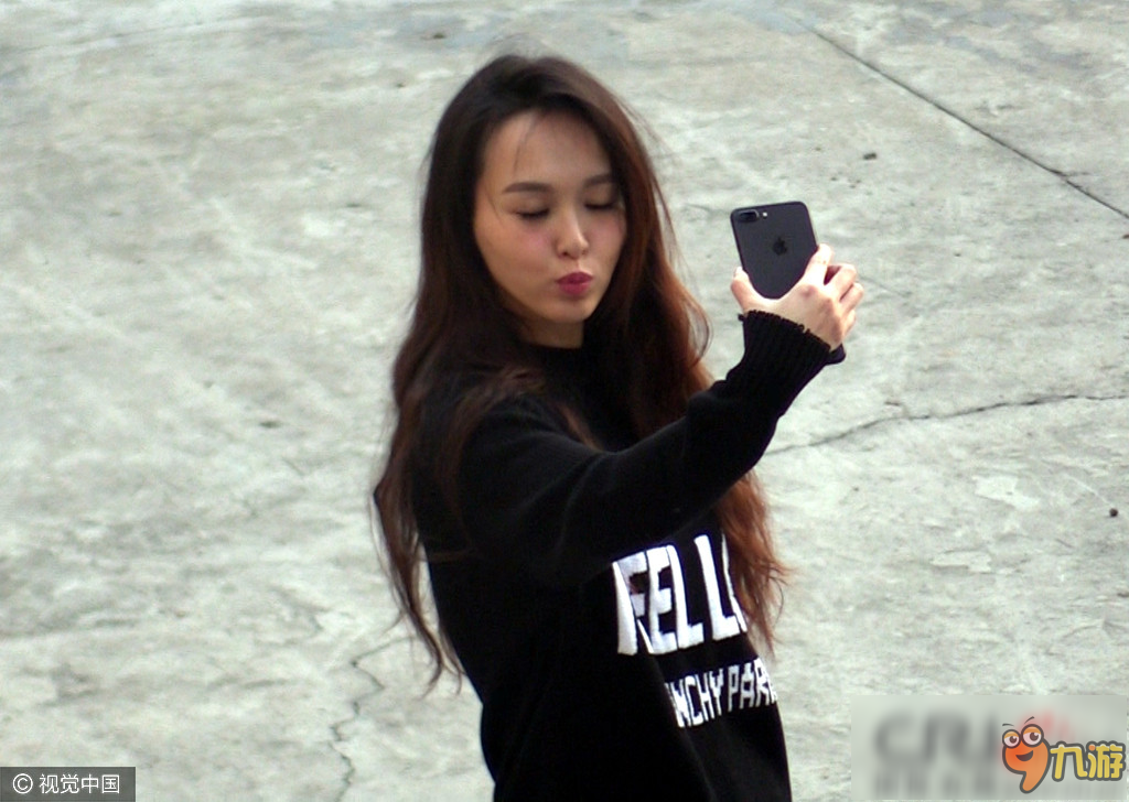 金冬天自拍新风尚,探索自然美景,寻觅内心平和之旅