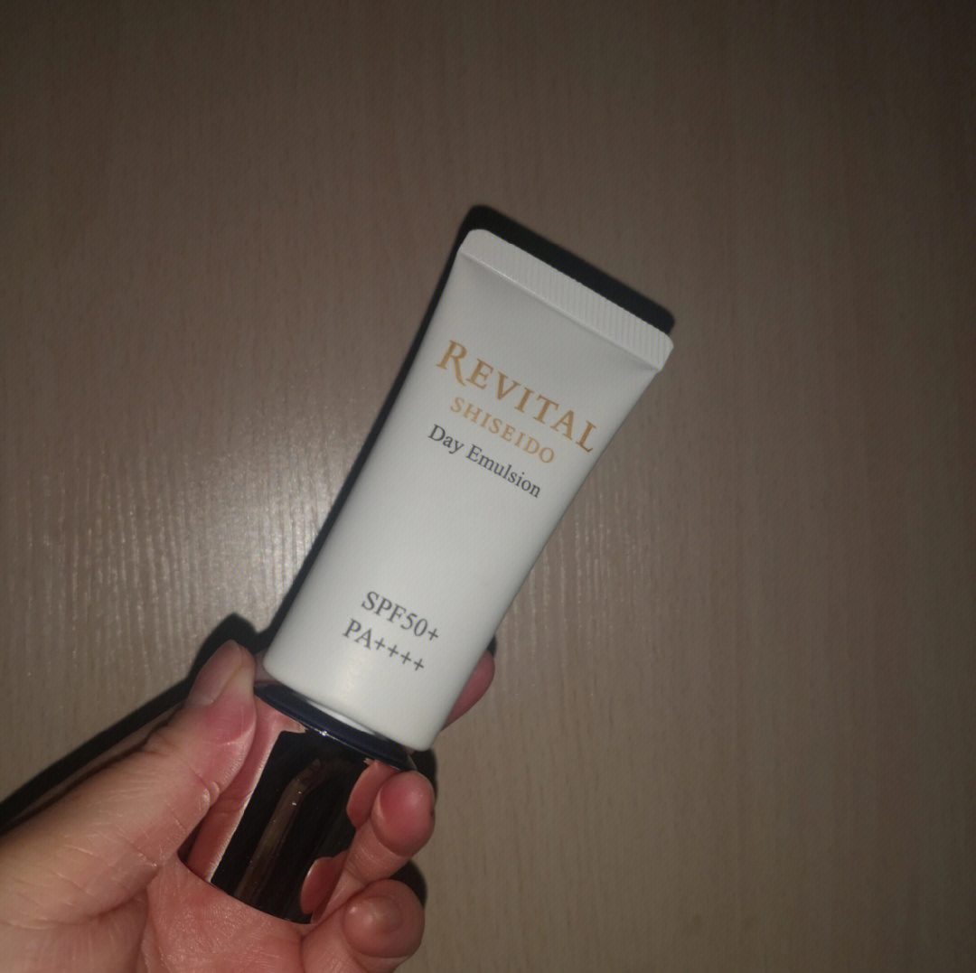 悦薇最新防晒产品,阳光下自信成长的守护者