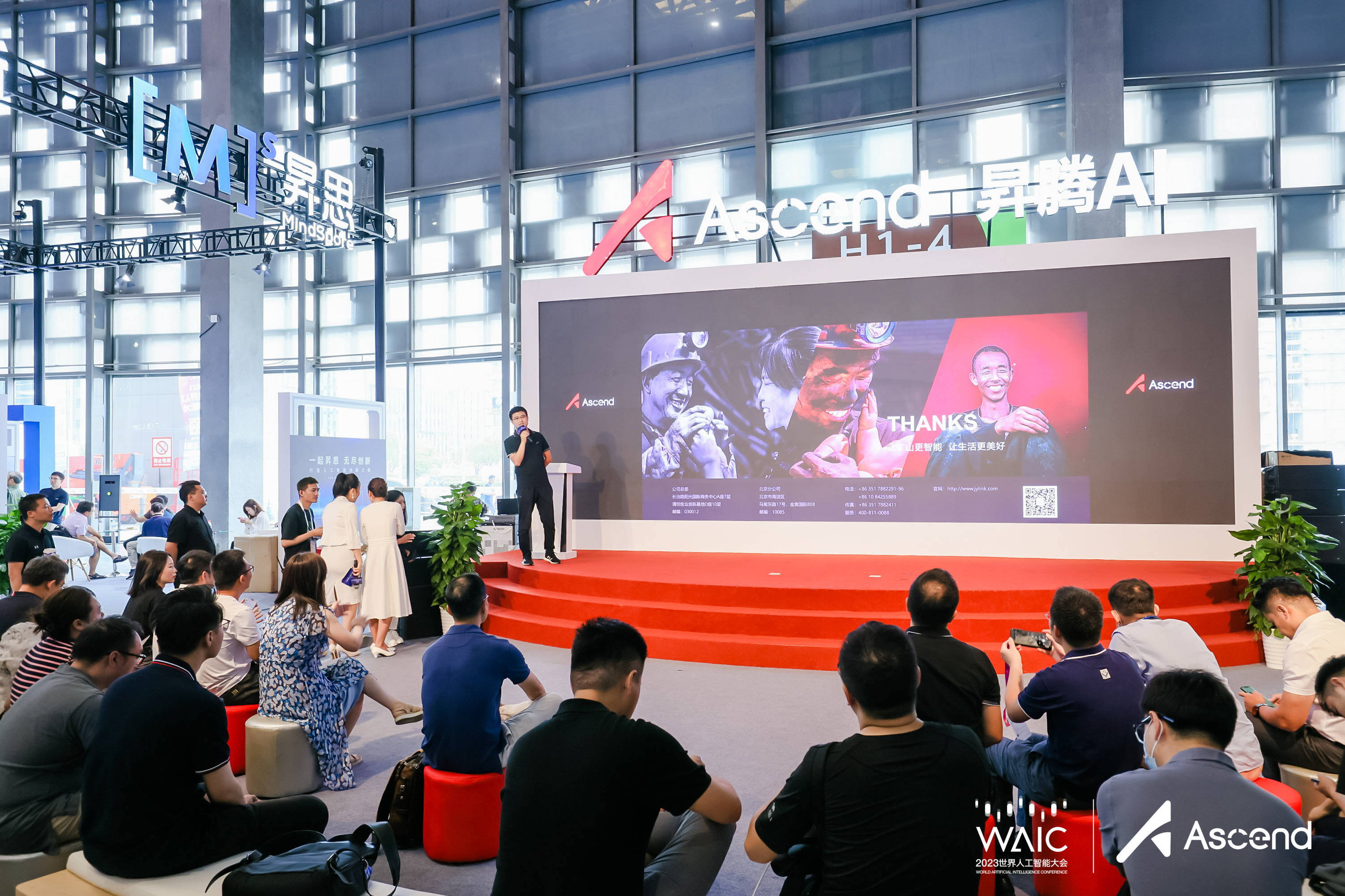 精英数智最新,精英数智最新,小巷中的隐藏宝藏,探索独特环境的小店物语