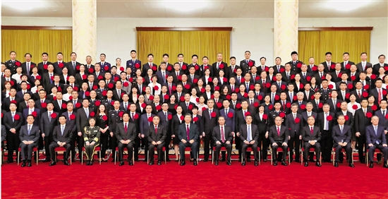 全国最新疫情表彰,全国最新疫情表彰——致敬抗疫英雄,铭记时代荣光