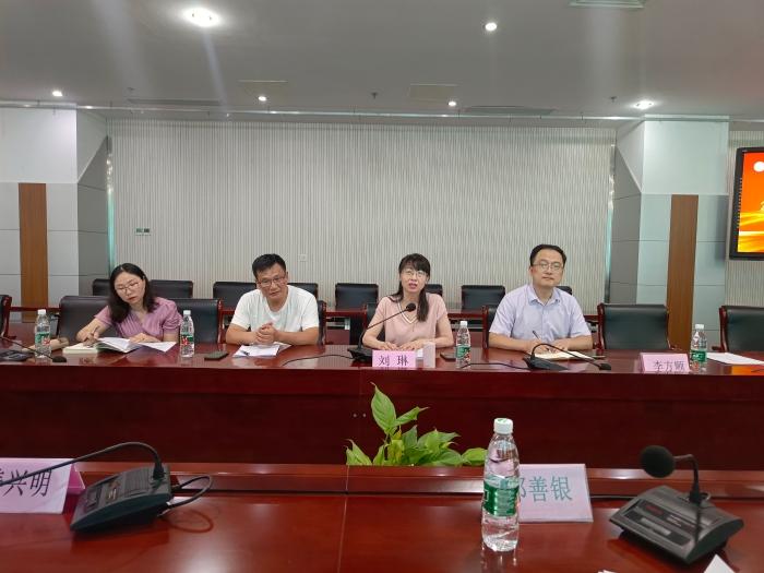 教育研究最新课题,教育研究最新课题,小巷深处的独特教育风景与隐藏的特色小店