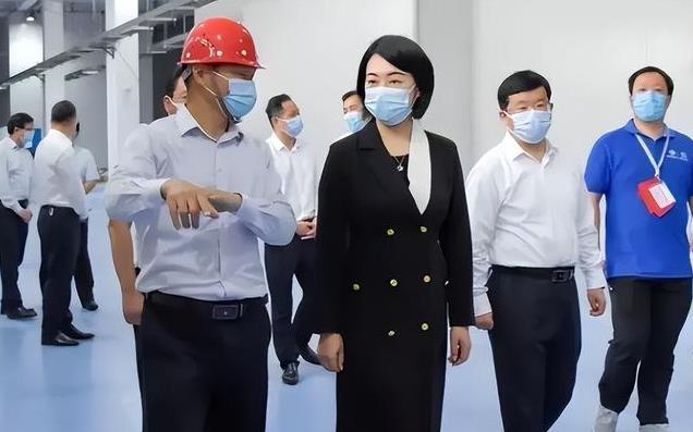 最新严书记女儿,最新严书记女儿,成长之路与教育关注