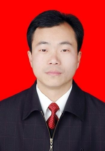 杨局成的日常趣事分享