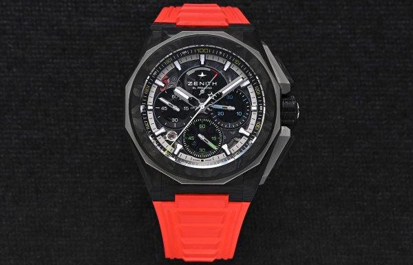 最新擒纵机构,小巷中的美食秘密探索