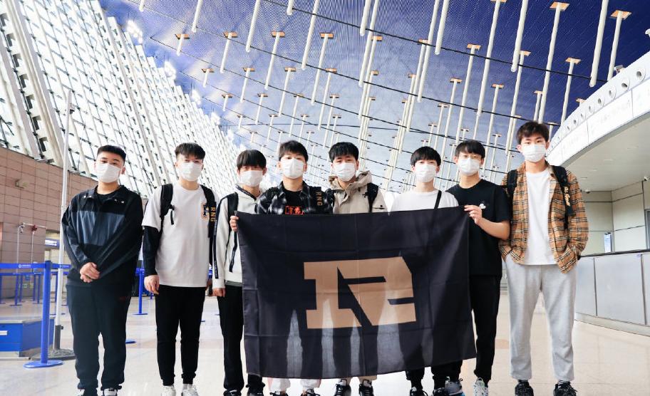 拳头最新发布,拳头最新发布,如何完成游戏更新与技能提升的全面指南