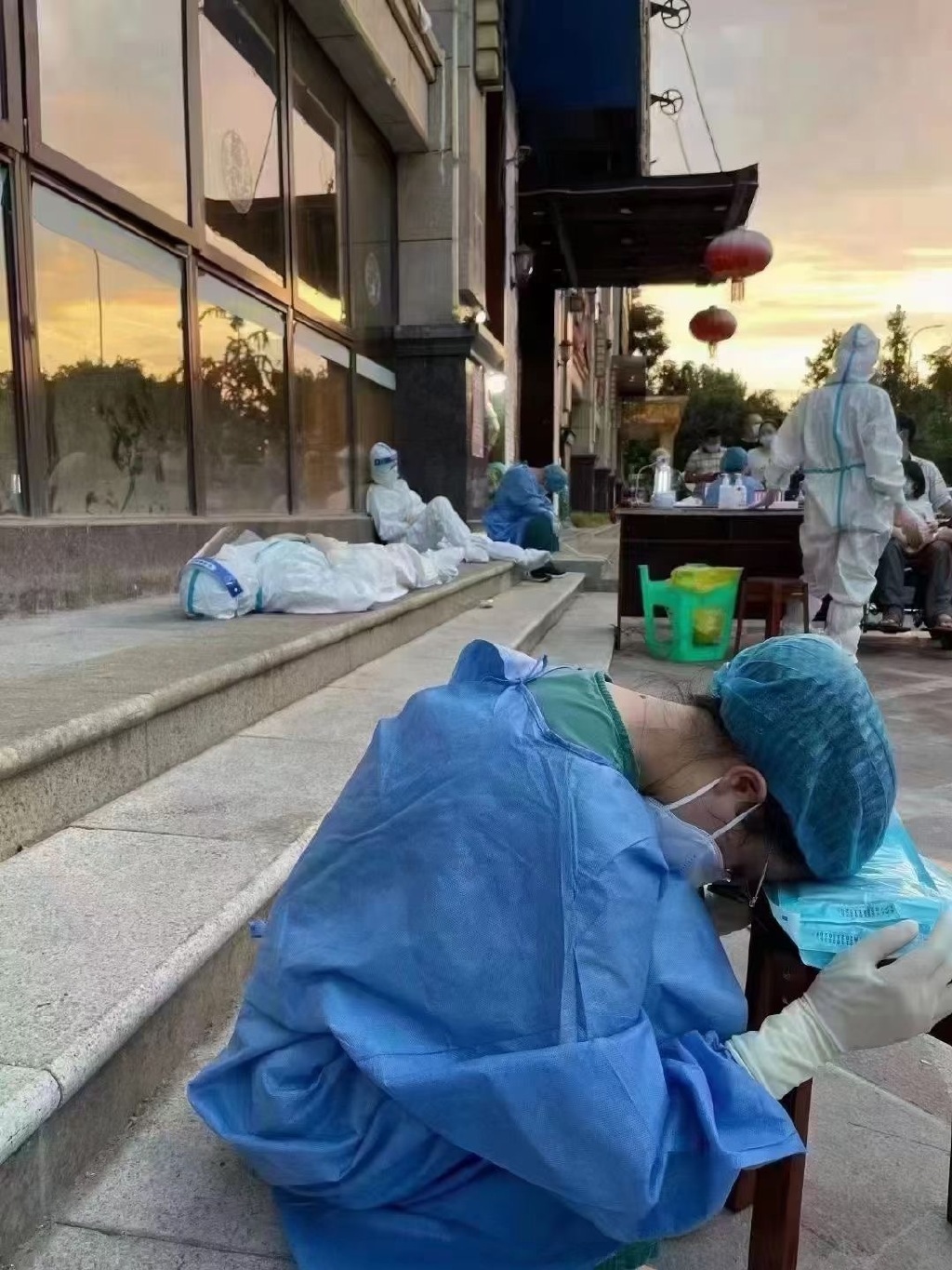 北碚疫情下的温馨日常最新报道