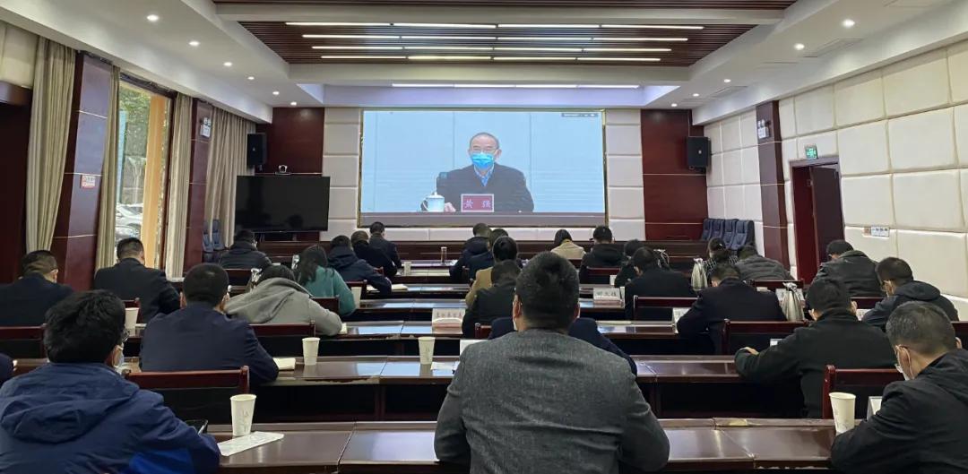 四川最新疫情的症状,四川最新疫情的症状？不，我们更愿意探索自然美景的旅行！