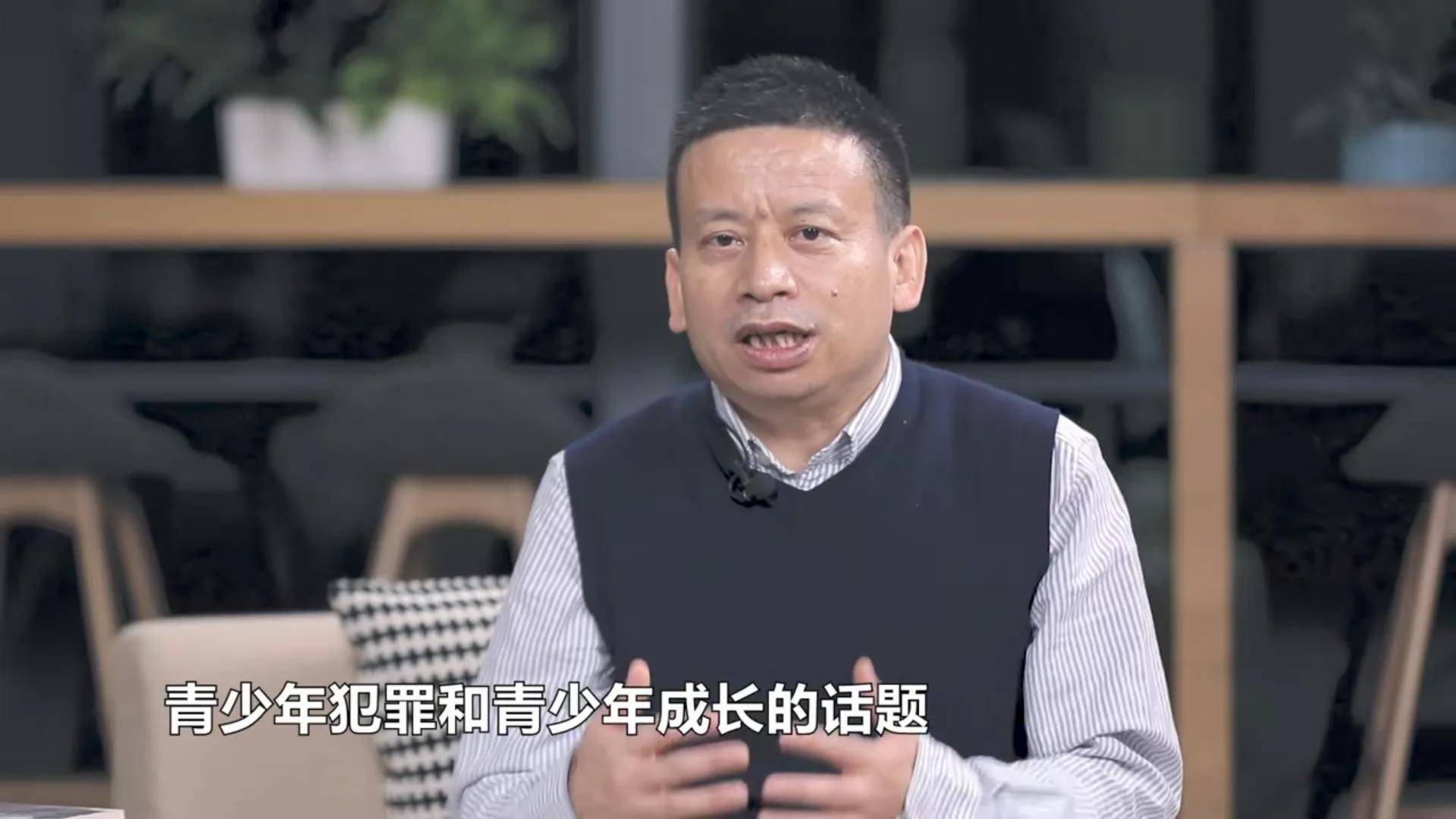 2024今晚香港开特马,互动性策略设计_桌面款46.894