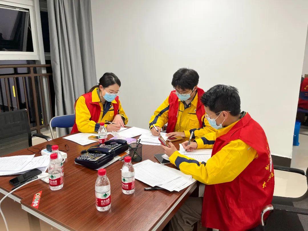 新奥精准免费资料提供,数据引导执行策略_精密版28.829