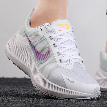 耐克最新款跑步鞋女,耐克最新款跑步鞋女，设计与功能的完美融合