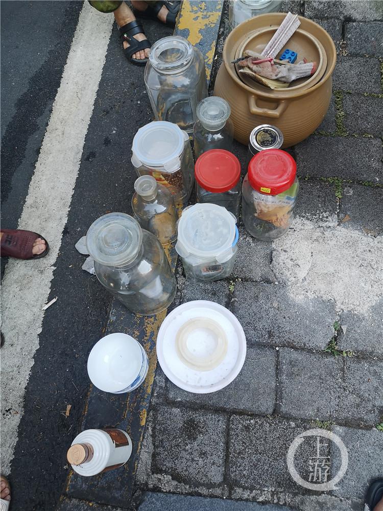 巴南洪峰退去后的小吃街美食宝藏揭秘！