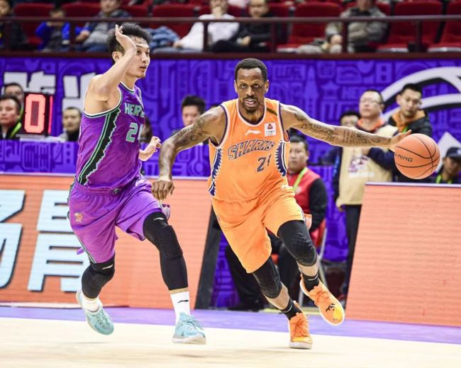 CBA男篮外援最新动态,引进策略与个人表现的深度探讨