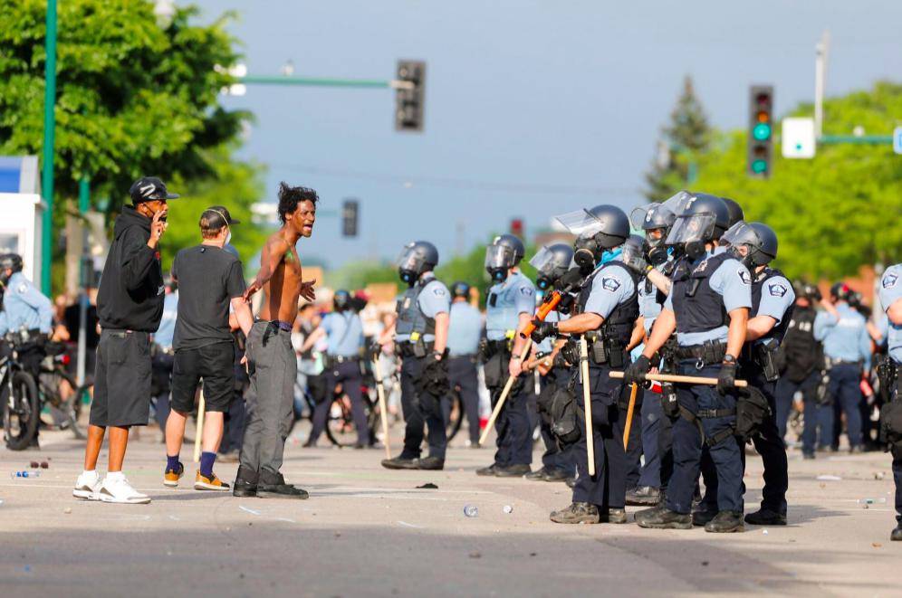美国骚乱枪击事件最新进展揭秘