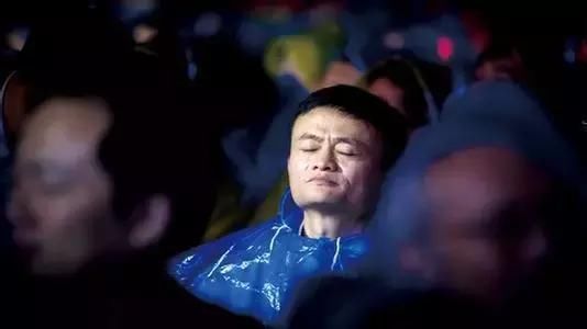 最新马云蚂蚁金服视频,最新马云蚂蚁金服视频,小巷深处的金融特色小店探秘