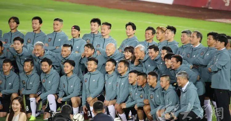 2024香港免费精准资料,统计信息解析说明_多功能版55.295