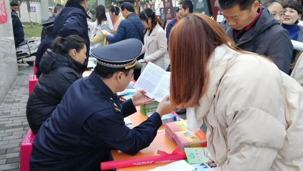 新奥精准资料免费大全,快速问题解答_响应版82.100