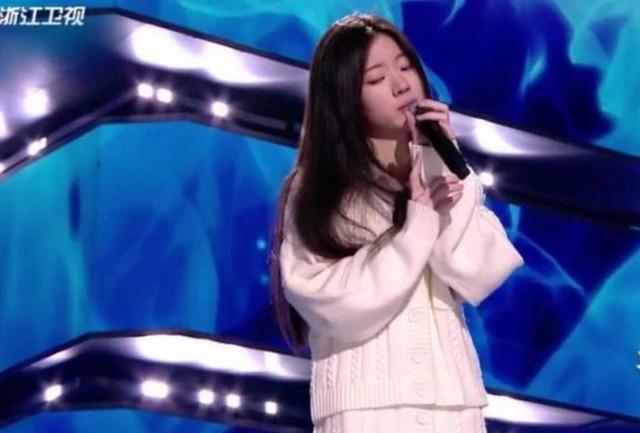 许越余依续写甜蜜爱情篇章，最新章节揭秘